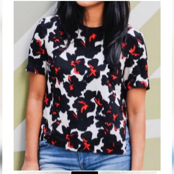 A.L.C. Joan Satin Floral Black And White Red Accents  Top Side Open Detail Celeb - Picture 3 of 6